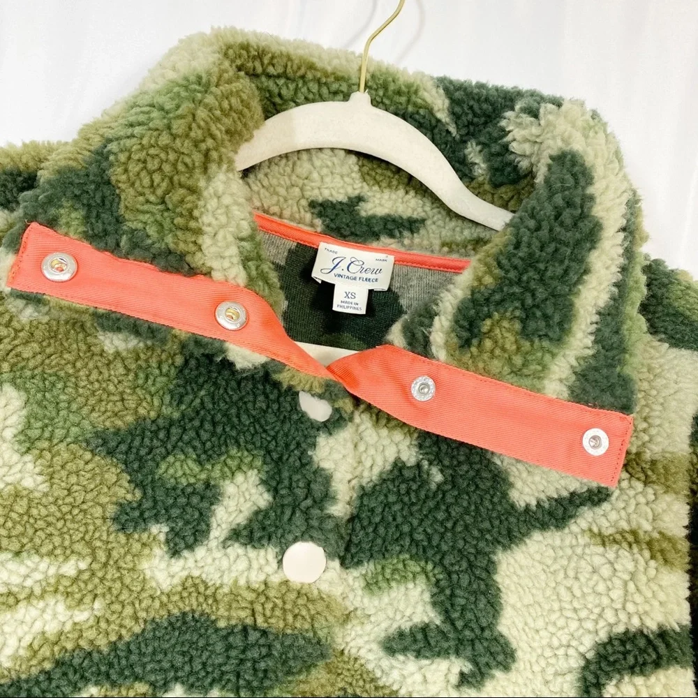 J. Crew Vintage Sherpa Fleece Pullover Jacket Camo Camouflage Olive Army Green